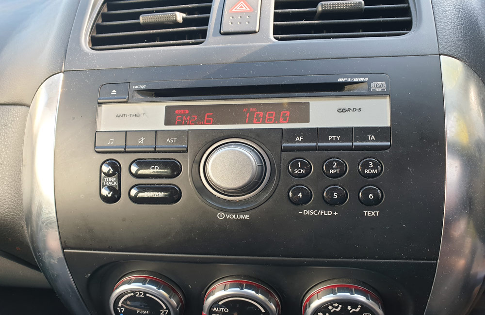 Suzuki SX4 GLX CD head unit
